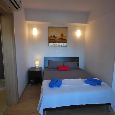 Apartment Eden Beach 305 *